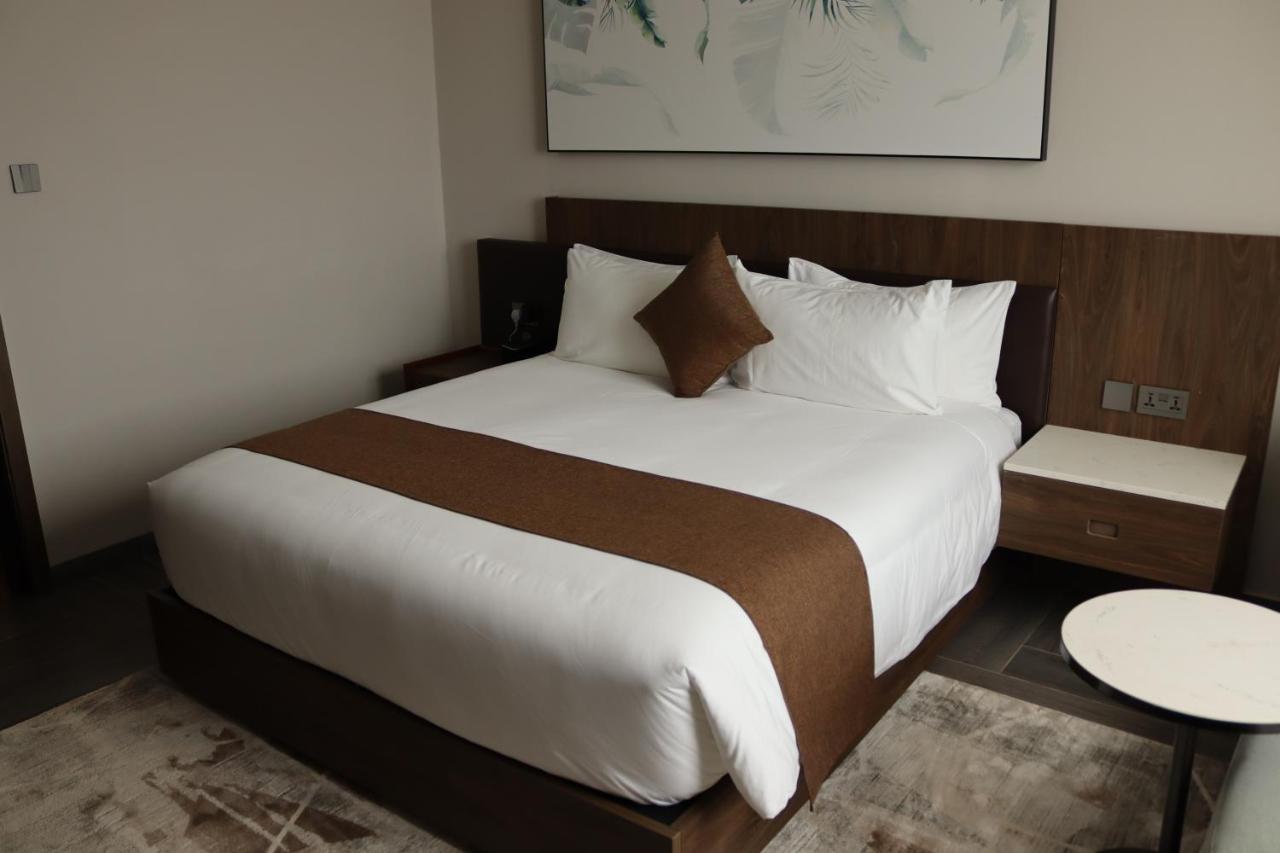 Zara Garden Hotel And Apartments 坎帕拉 外观 照片