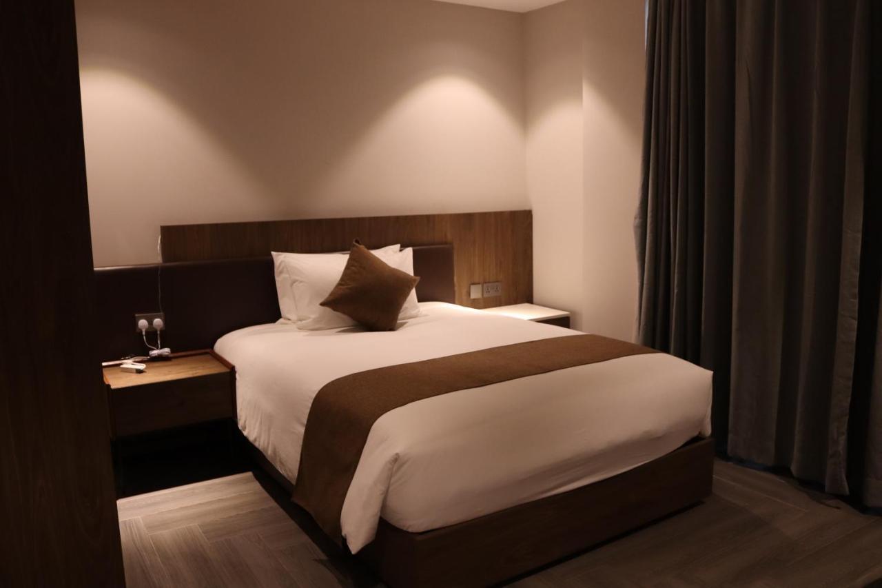 Zara Garden Hotel And Apartments 坎帕拉 外观 照片