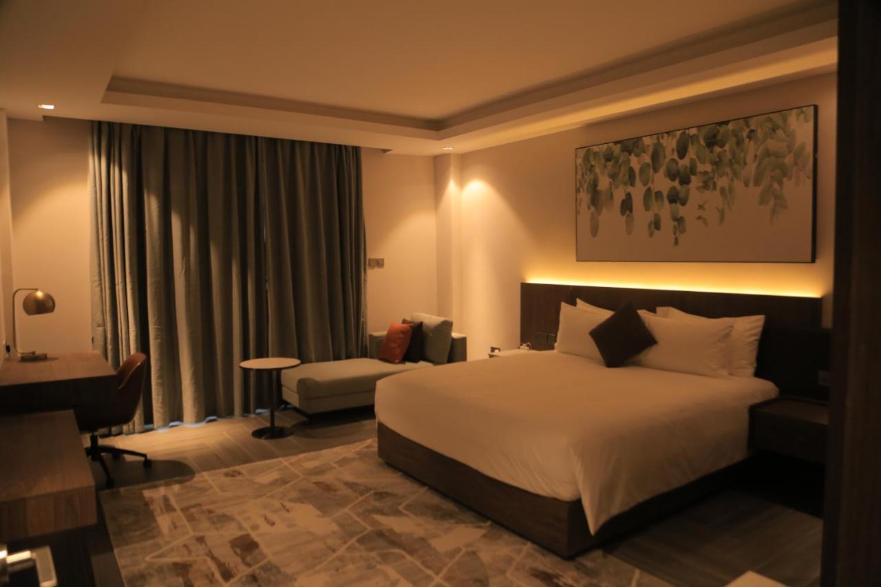 Zara Garden Hotel And Apartments 坎帕拉 外观 照片