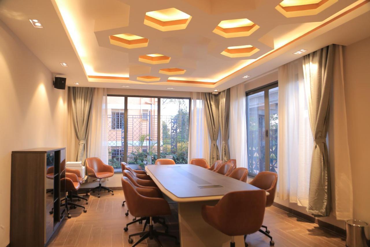 Zara Garden Hotel And Apartments 坎帕拉 外观 照片